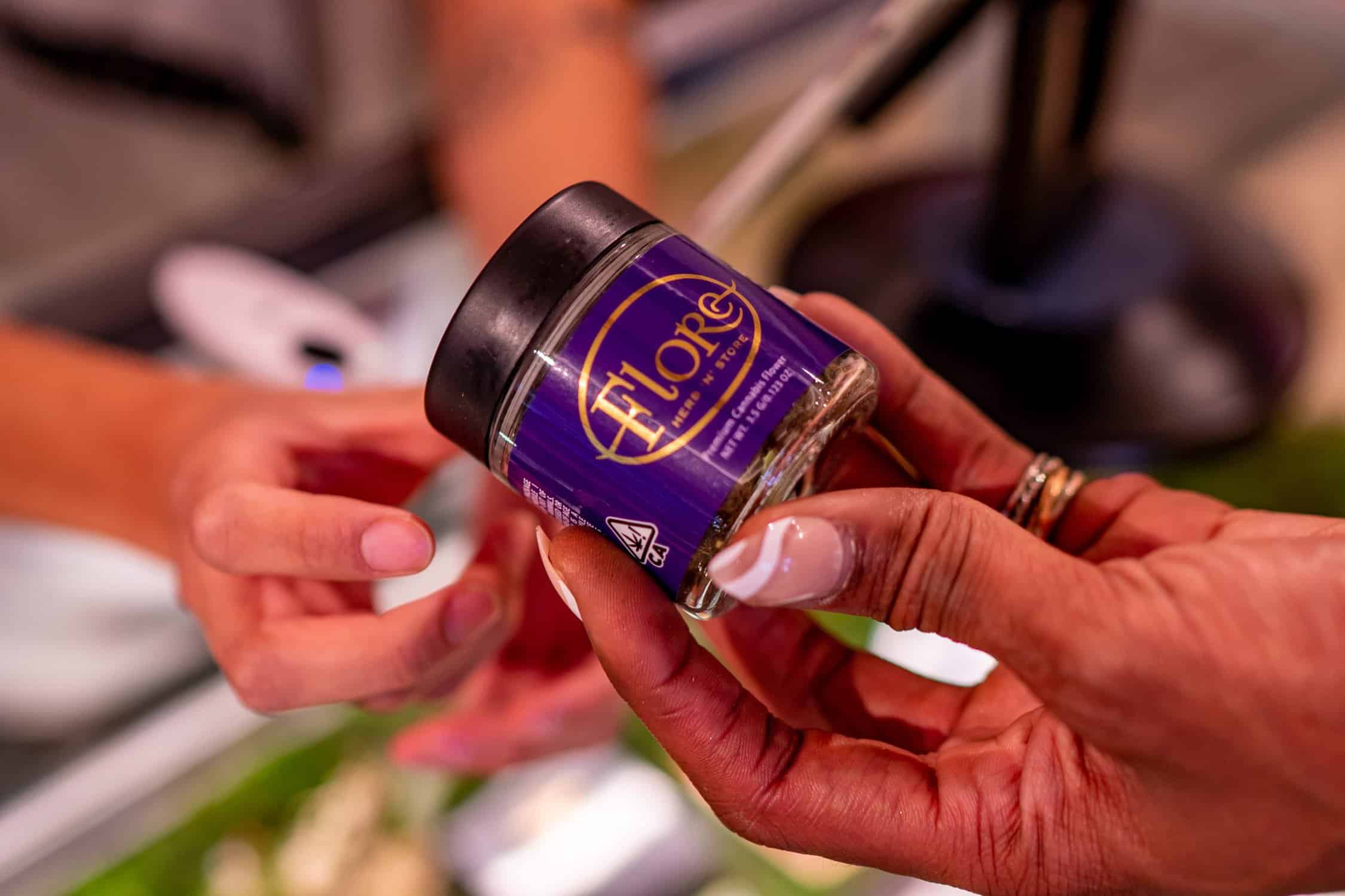 Flore Humboldt-grown cannabis